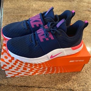 Brand new with box womens Nike renew in season TR 9